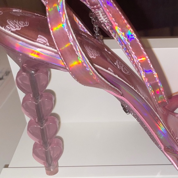 Aldo Barbie Pink Heels - Picture 6 of 10